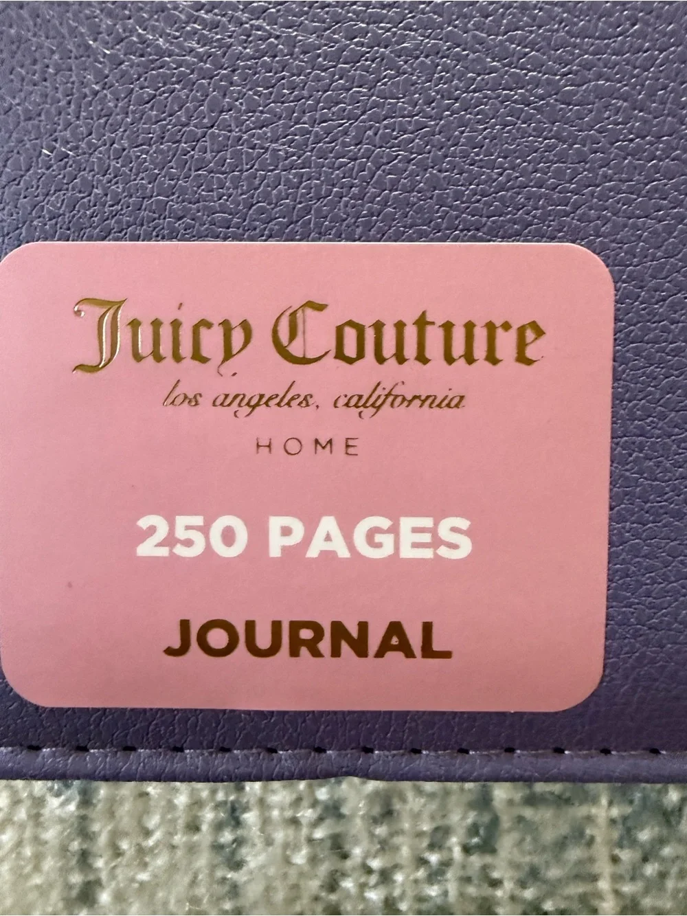 JUICY COUTURE I’M THE CUTEST OF THEM ALL 250 PG JOURNAL W LIP OIL SET